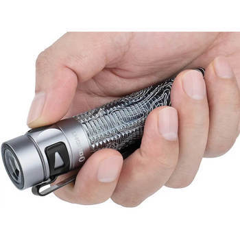 Фото Фонарь Olight Baton 3 Pro Silver ridge